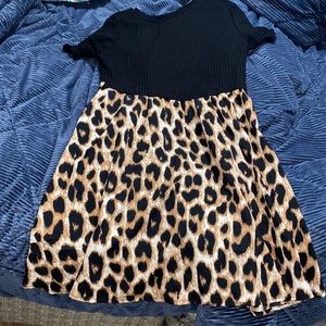 Print babydoll knee length dress good condition